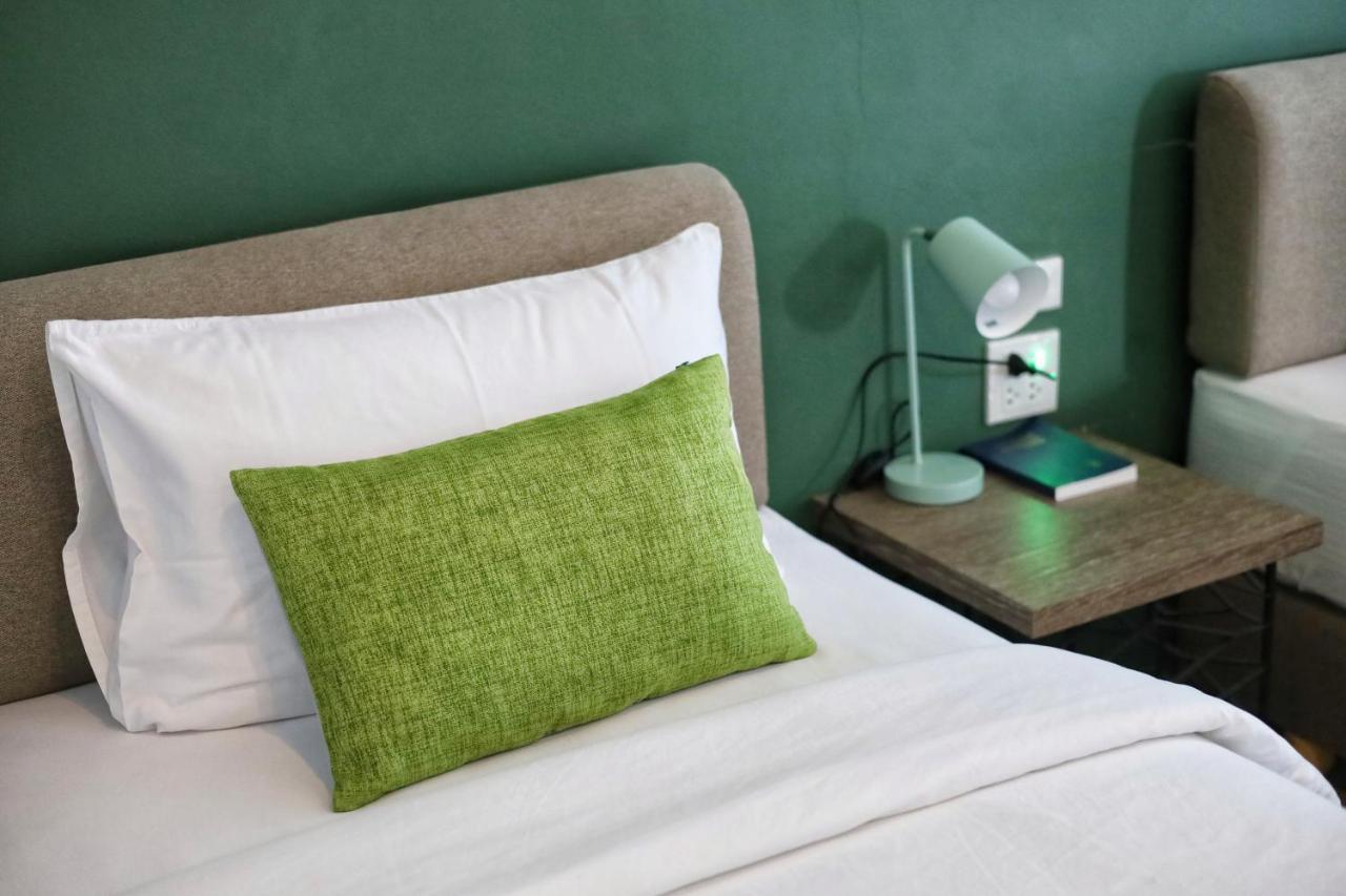 Pugdee Hotel Lang Suan 外观 照片