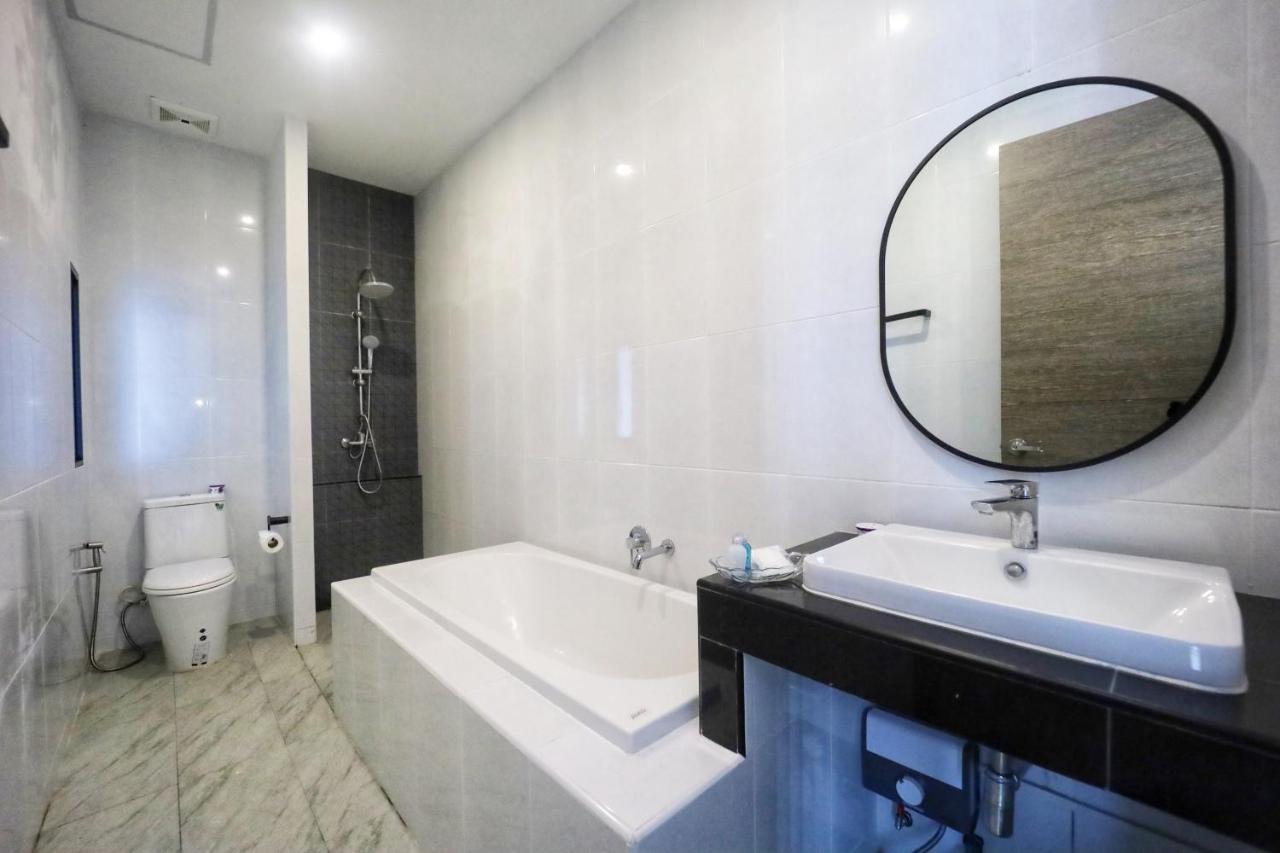 Pugdee Hotel Lang Suan 外观 照片